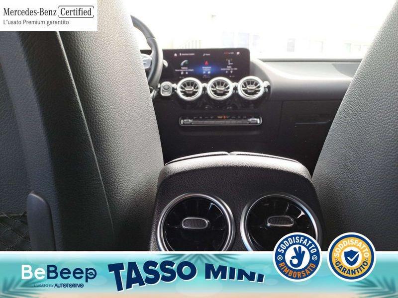 Mercedes-Benz GLA 180 D PREMIUM AUTO