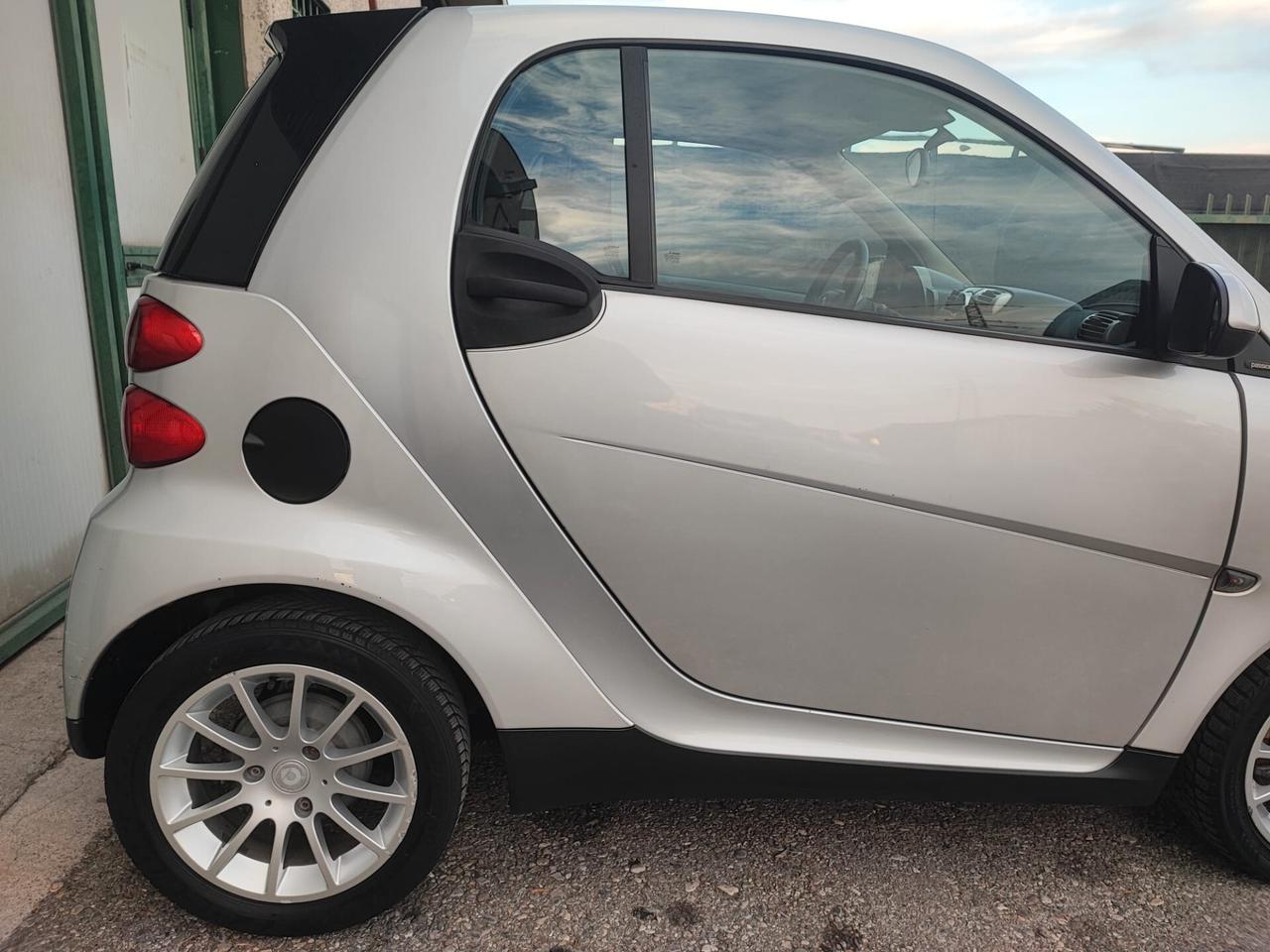 Smart ForTwo 1.0 BENZINA NEOPATENTATI OTTIME CONDIZIONI