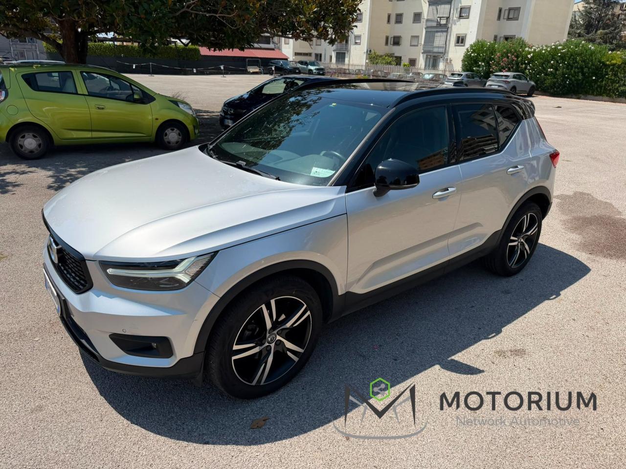 Volvo XC40 2.0 d3 R-design geartronic my20
