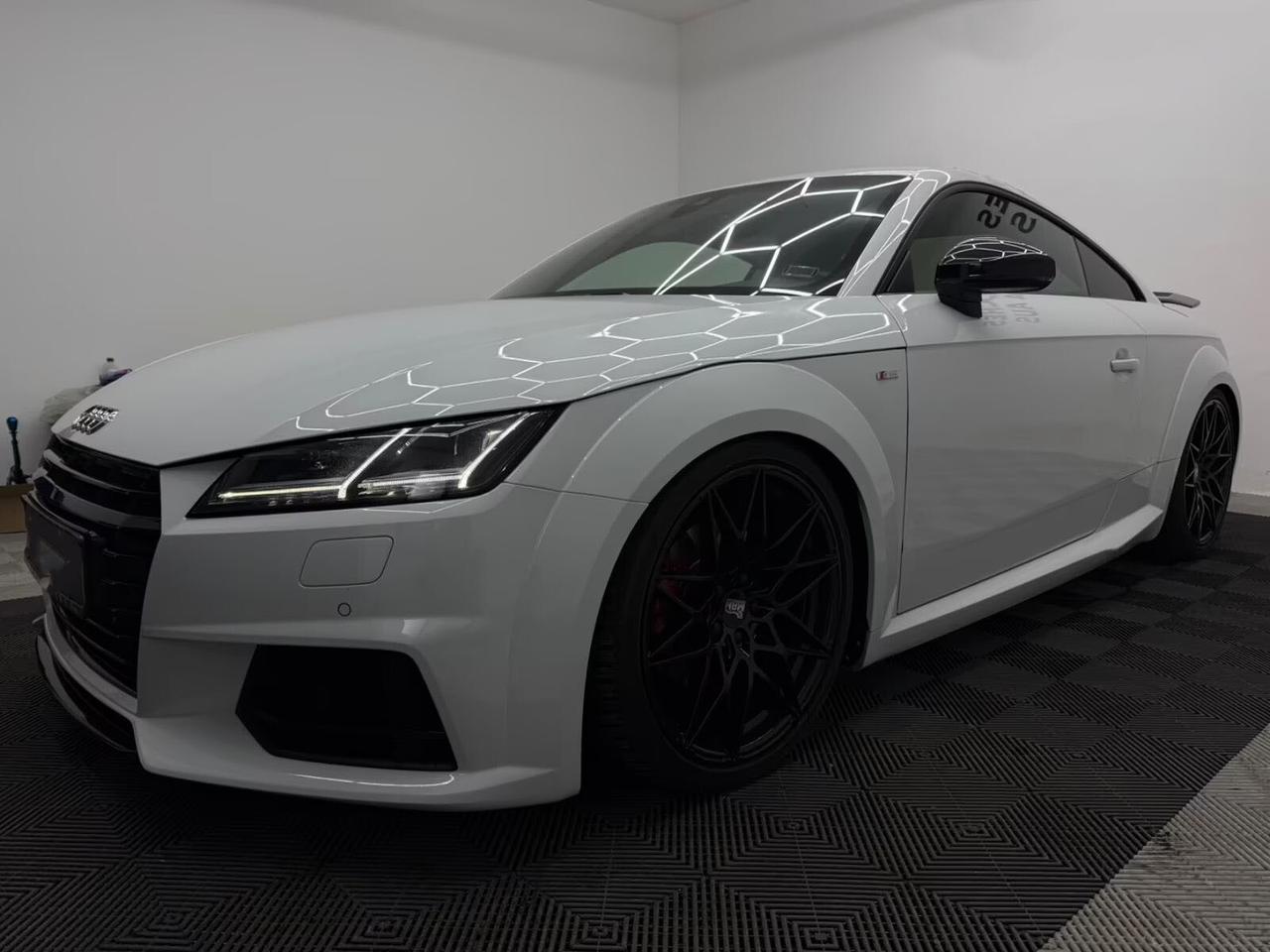 Audi TT Coupé 2.0 TFSI quattro S tronic line COMPETITION