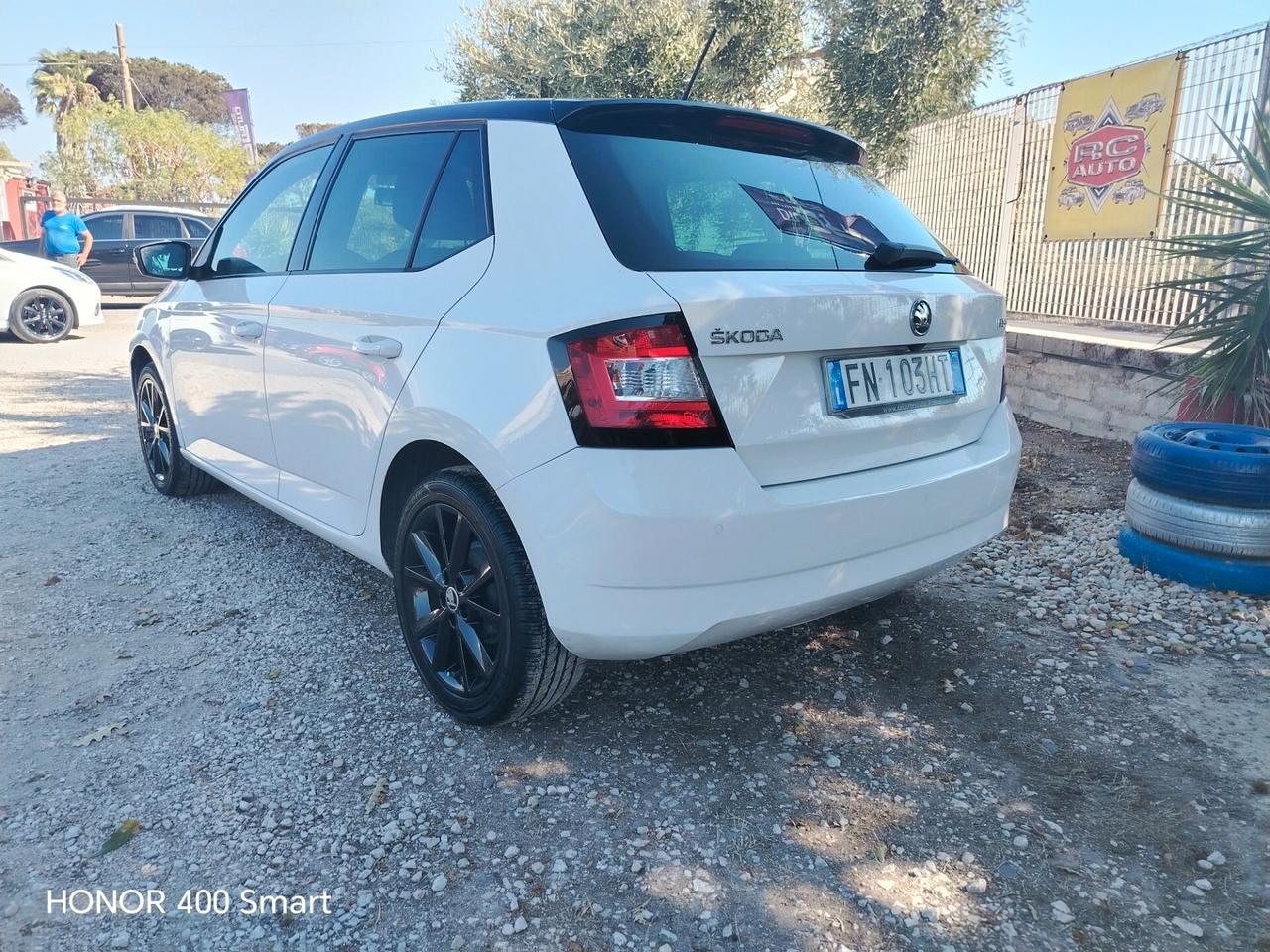 Skoda Fabia 1.0 MPI 60 CV Design Edition