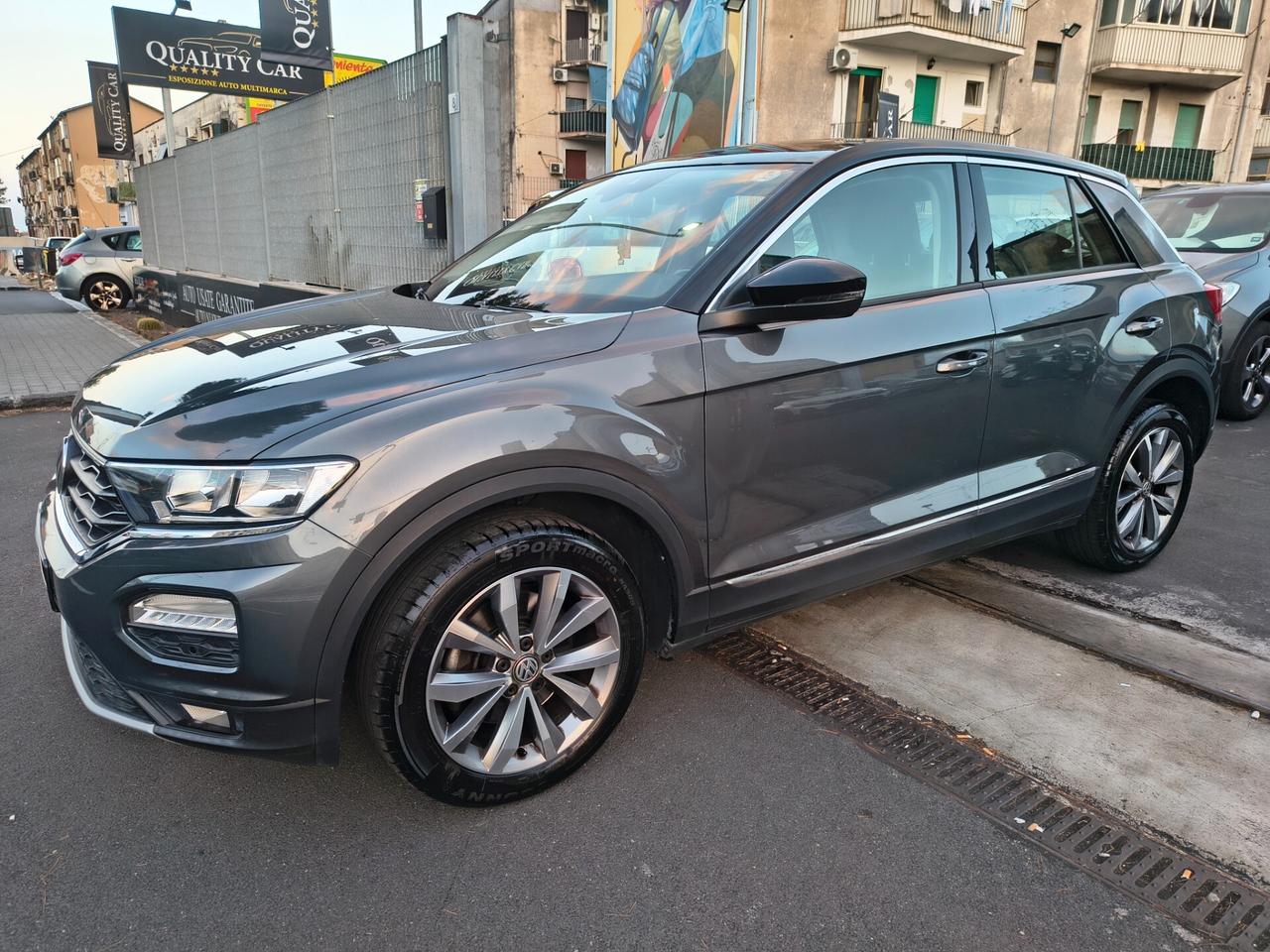 VOLKSWAGEN T-ROC 1.0 BENZINA 110.000 KM ANNO 2018