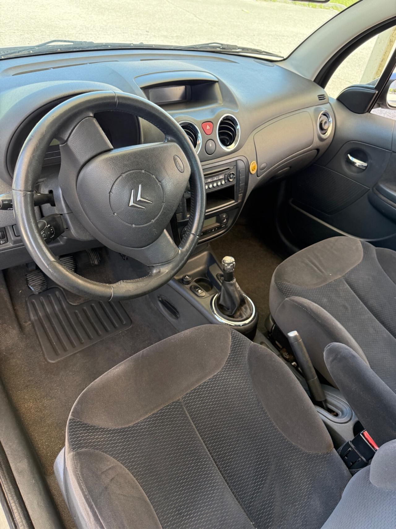 Citroen C3 exclusive 1.1 Benzina 90milaKM NEOPATENTATI