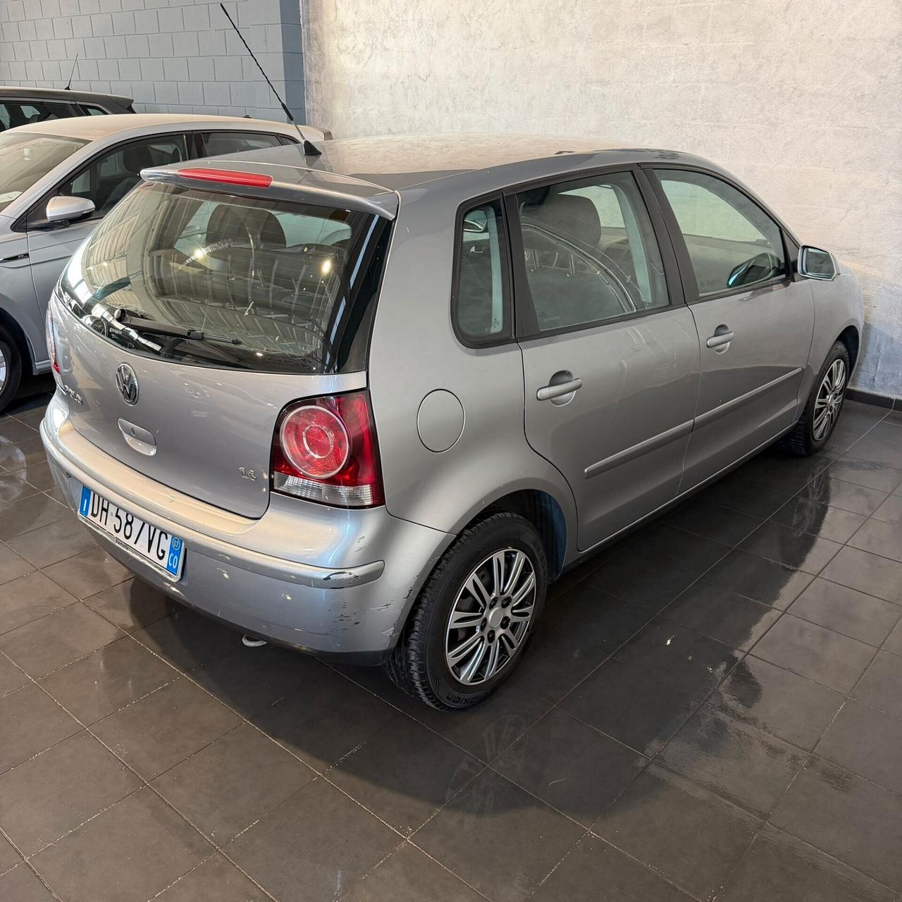Volkswagen Polo 1.4 BENZINA