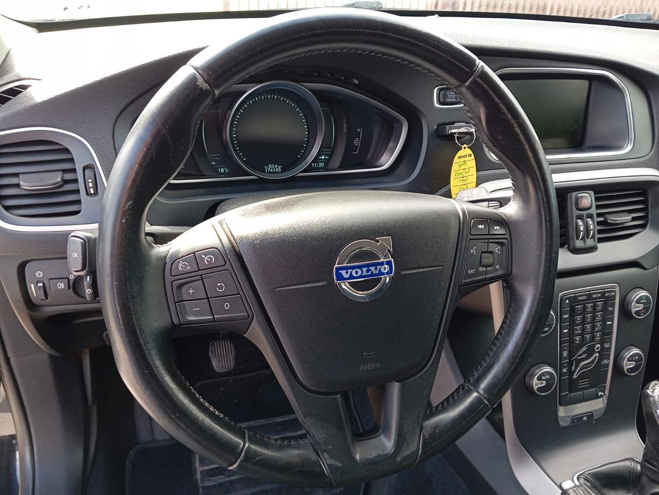 Volvo V40 D2 1.6 Summum