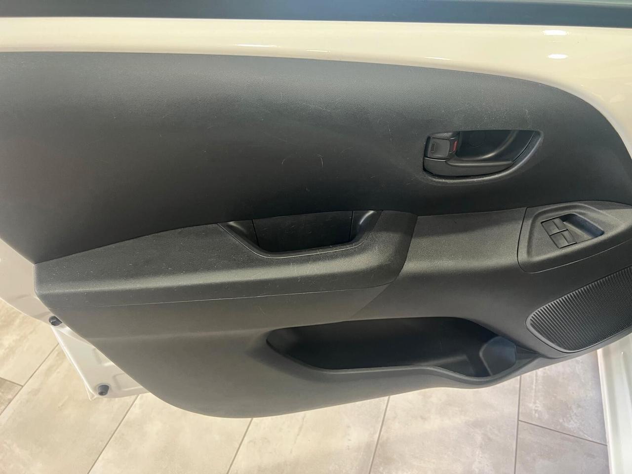 Citroen C1 PureTech 82 5 porte Shine