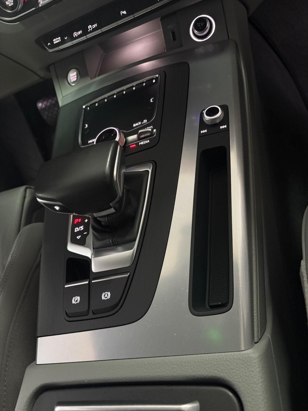 Audi Q5 35 TDI quattro S tronic Sport