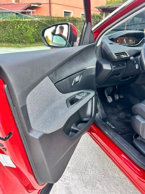 Peugeot 3008 BlueHDi 130 S&S Allure