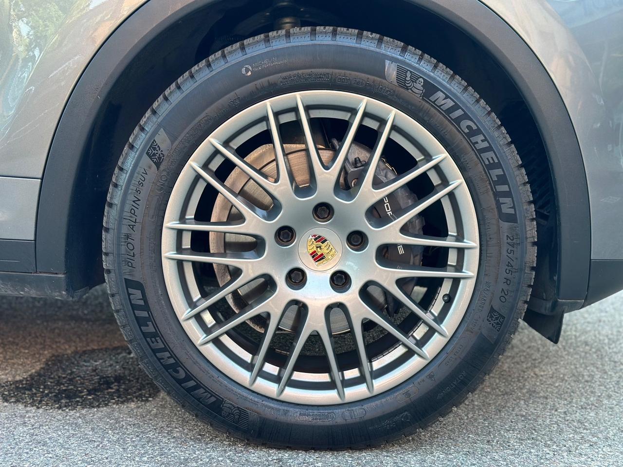 Porsche Cayenne 3.0 Diesel 250CV Platinum Edition