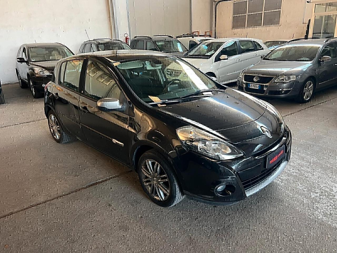 Renault Clio 1.5 dCi 85CV 5 porte Confort--2010