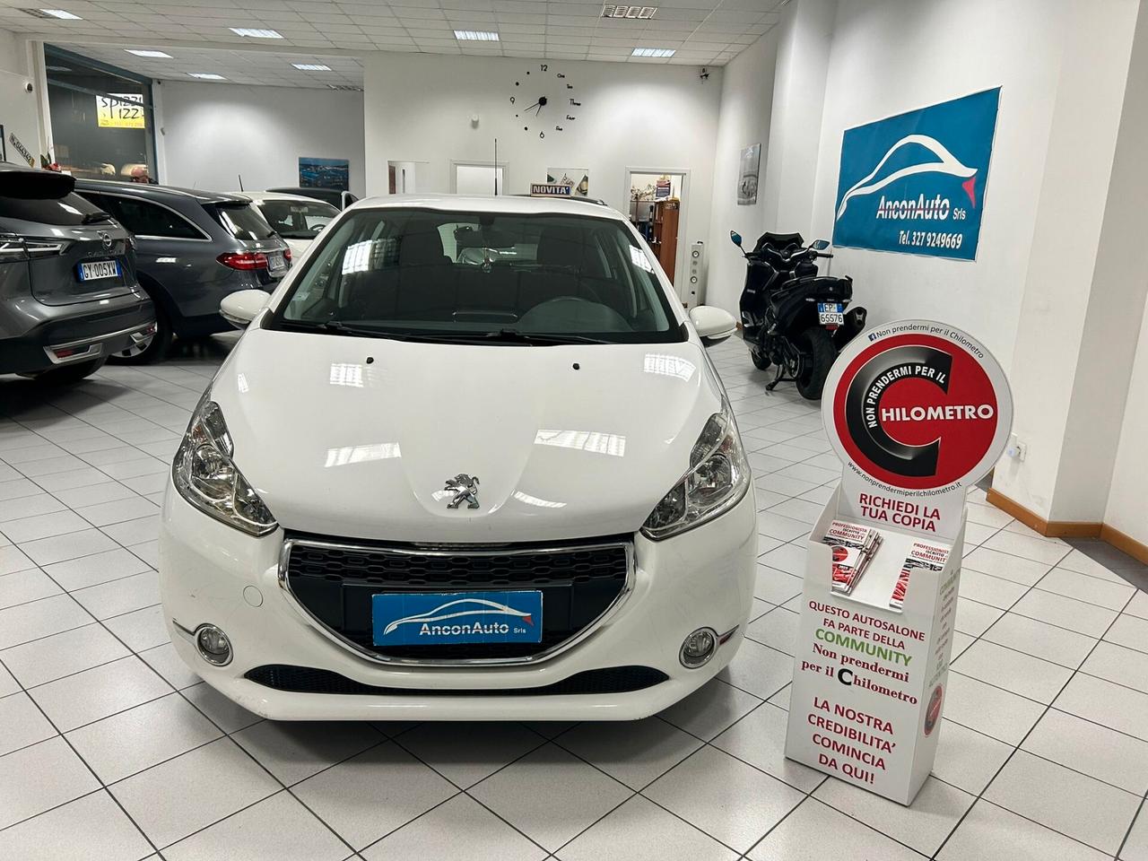 Peugeot 208 1.4 GPL X NEOPATENTATI 2014