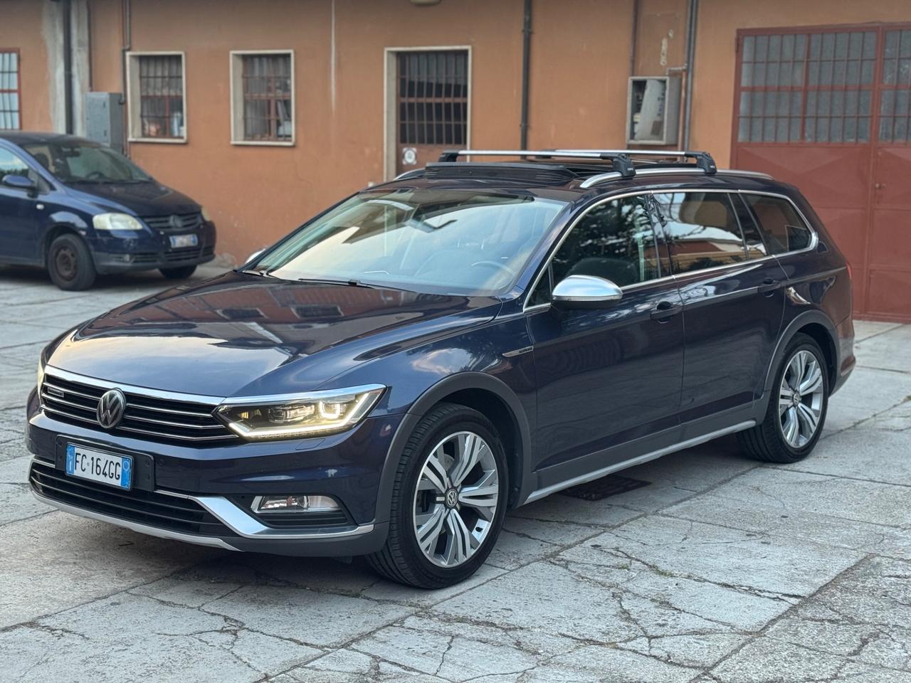 Volkswagen Passat 2.0 TDI 4MOTION Business BlueMotion Technology