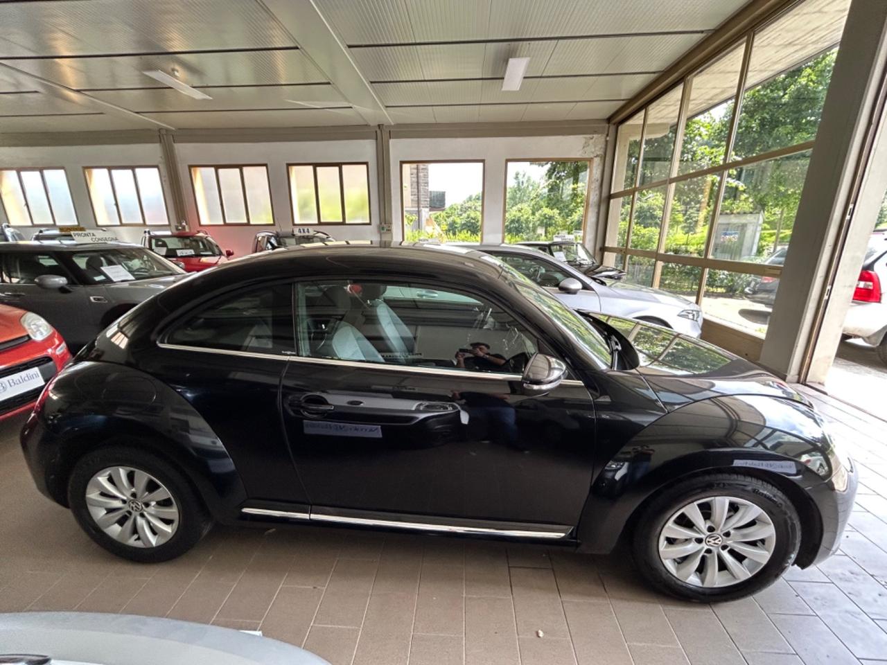 Volkswagen Maggiolino 1.6 TDI Design