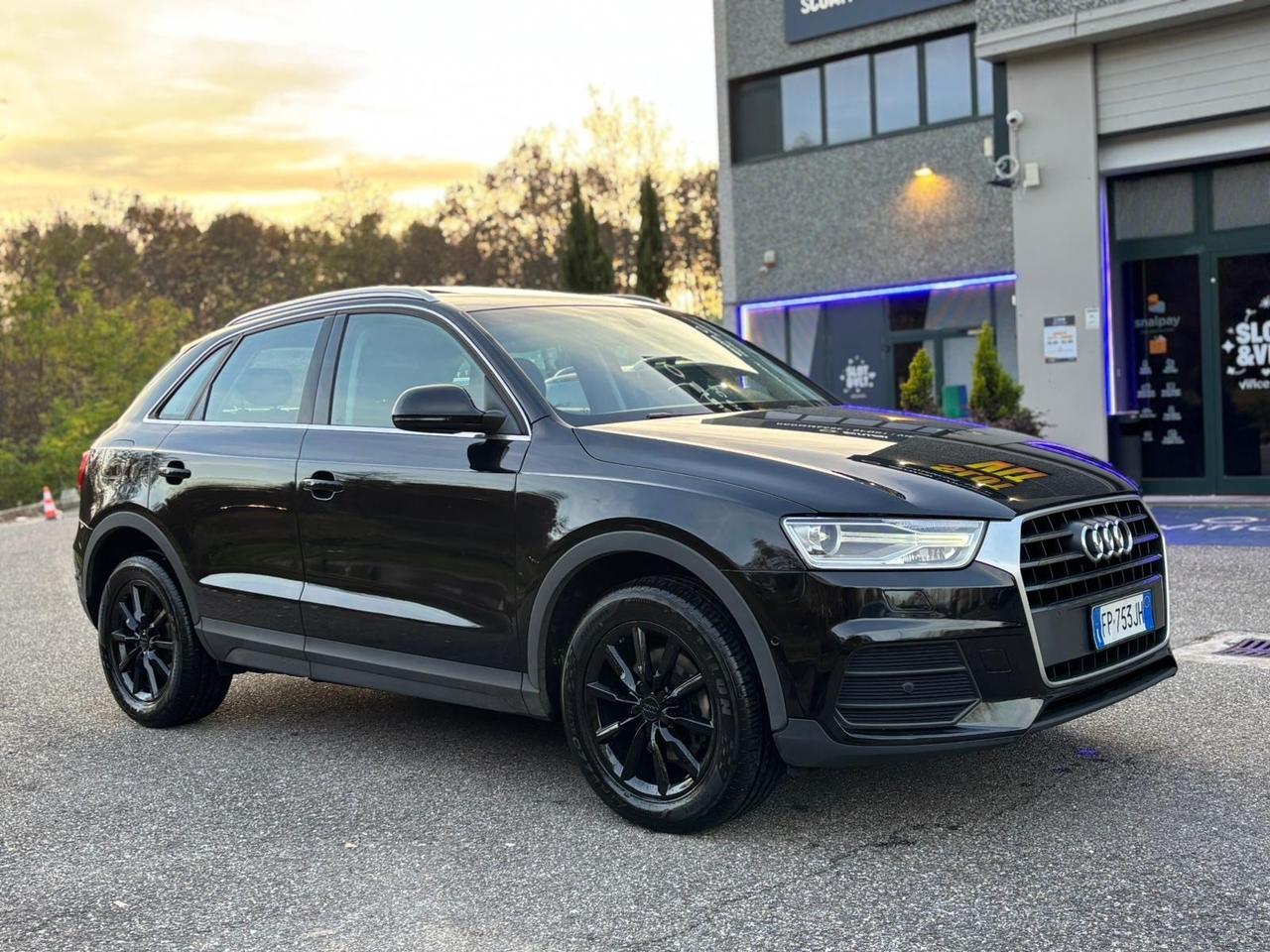 Audi Q3 2.0 TDI 120 CV S tronic Sport”TETTO APRIBILE”