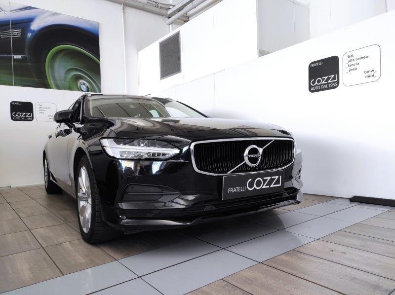 VOLVO V90 (2016-->) - V90 D3 Business Plus
