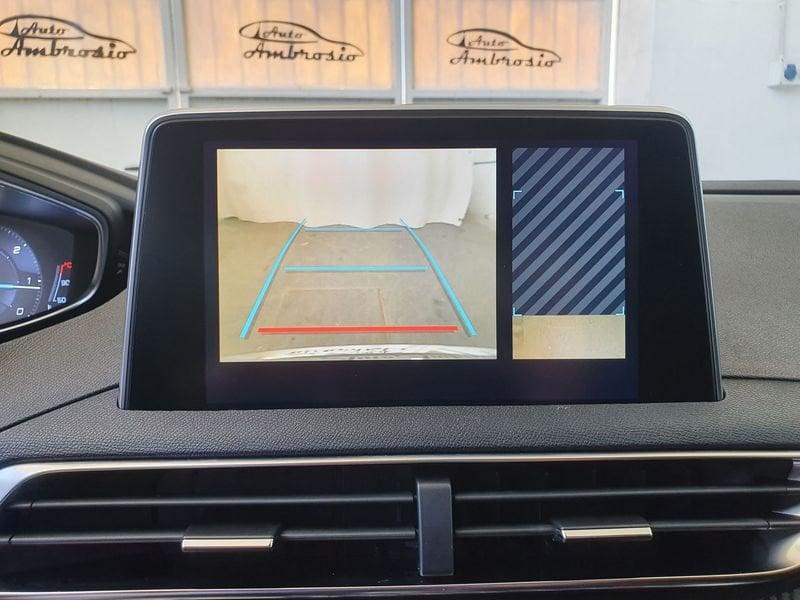 Peugeot 3008 BlueHDi 130 EAT8 S&S tua da 189,00 al mese