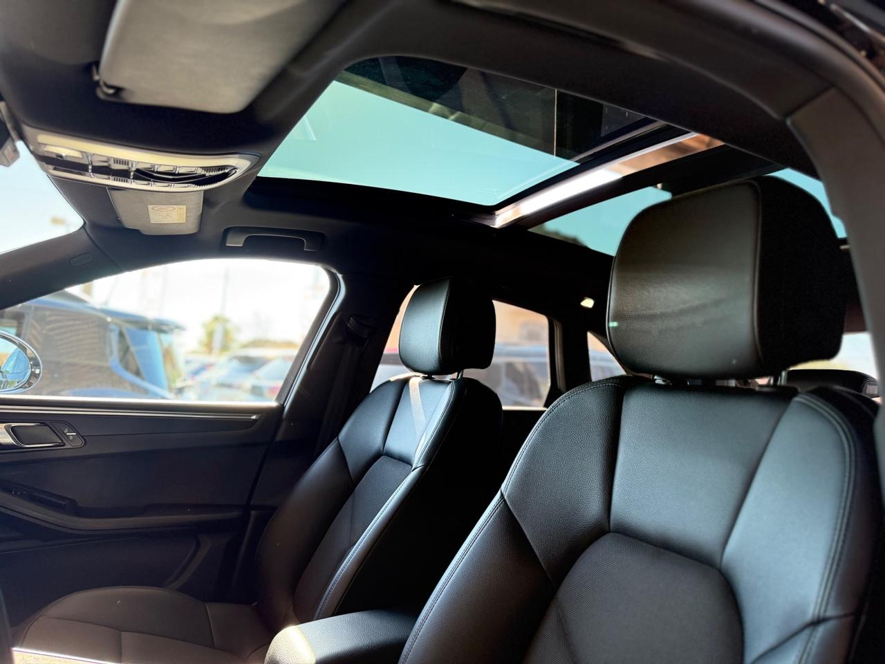 Porsche Macan 2.0 265 CV TETTO APRIBILE IVA ESPOSTA
