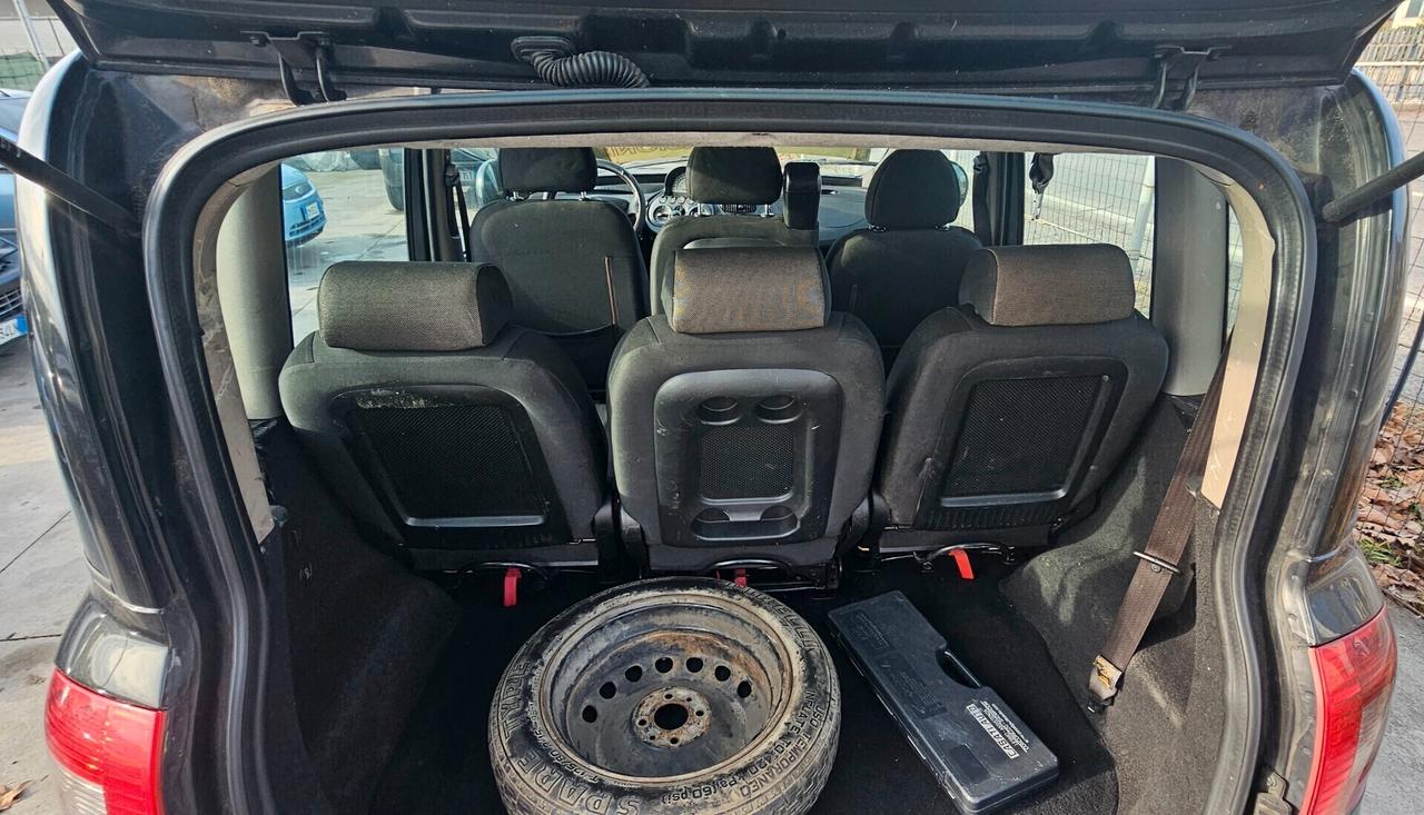 Fiat Multipla 1.9 MJT 6 Posti NEOPATENTATI