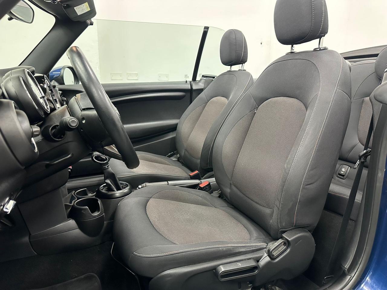 Mini 1.5 Cooper Cabrio automatica