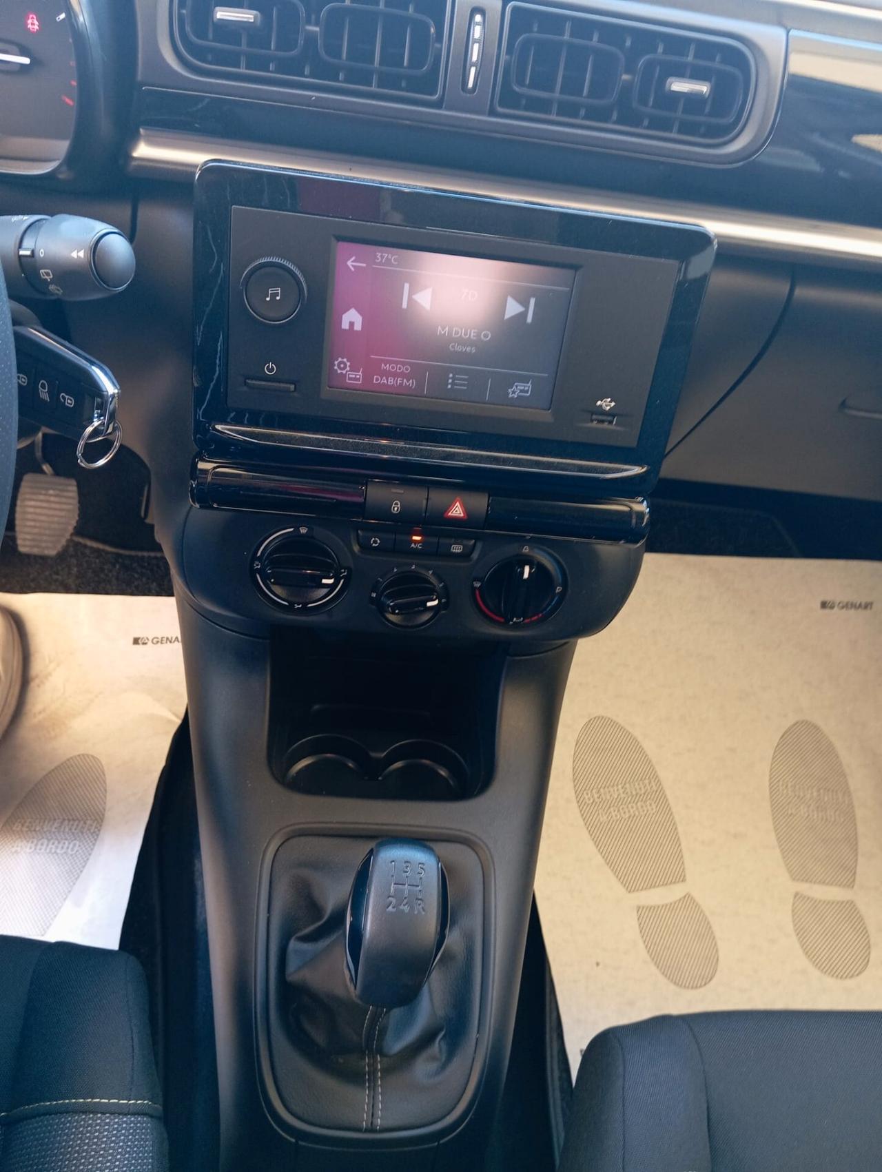 Citroen C3 PureTech 83 S&S You SOLO 692 KM???