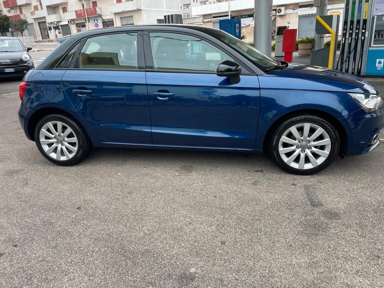 Audi A1 SPB 1.6 TDI S tronic Ambition AUTOM. FINANZIABILE