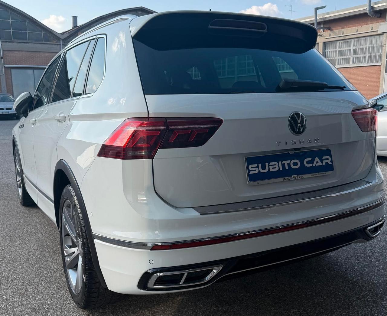 Volkswagen Tiguan 2.0 TDI 150 CV SCR DSG R-Line