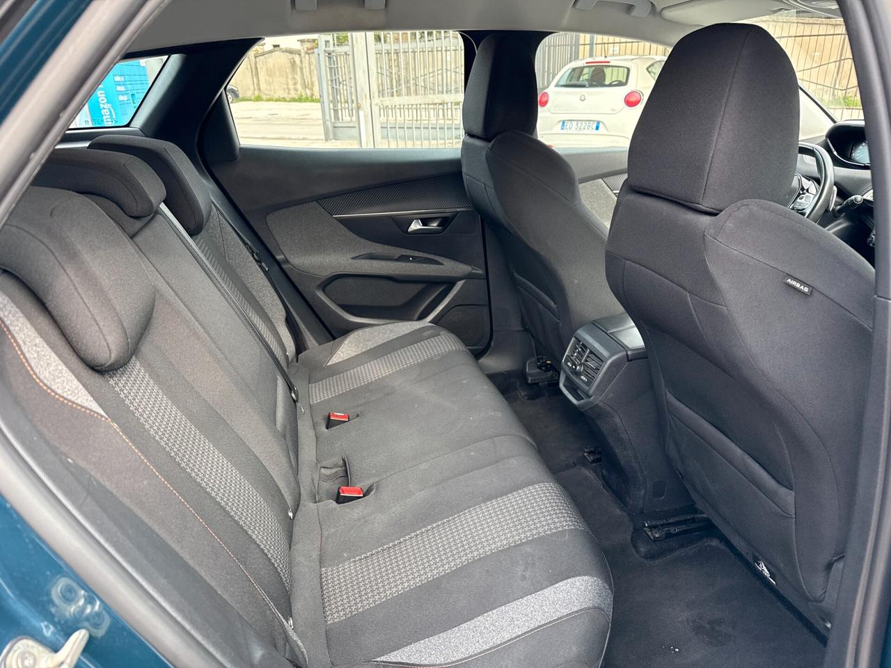 Peugeot 3008 BlueHDi 130 EAT8 Allure Pack