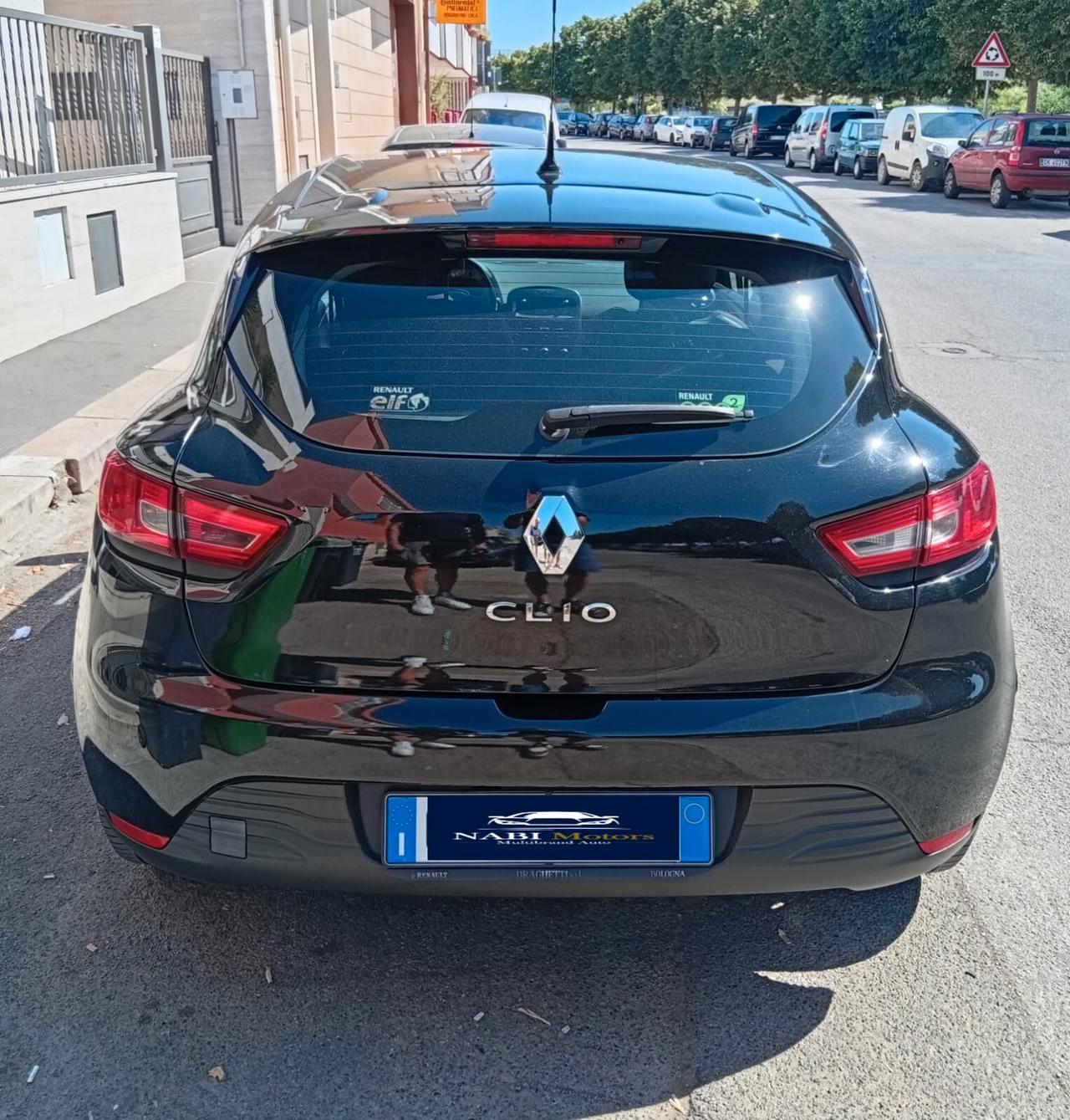 Renault Clio dCi 8V 75 CV Start&Stop 5 porte Energy Duel