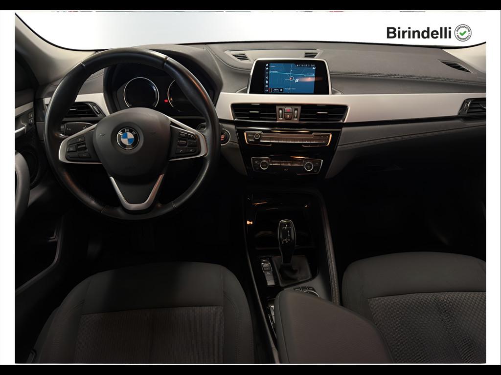 BMW X2 (F39) - X2 sDrive18d Business-X