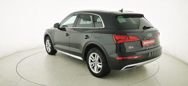 AUDI Q5 50 TFSI e quattro S tronic Business