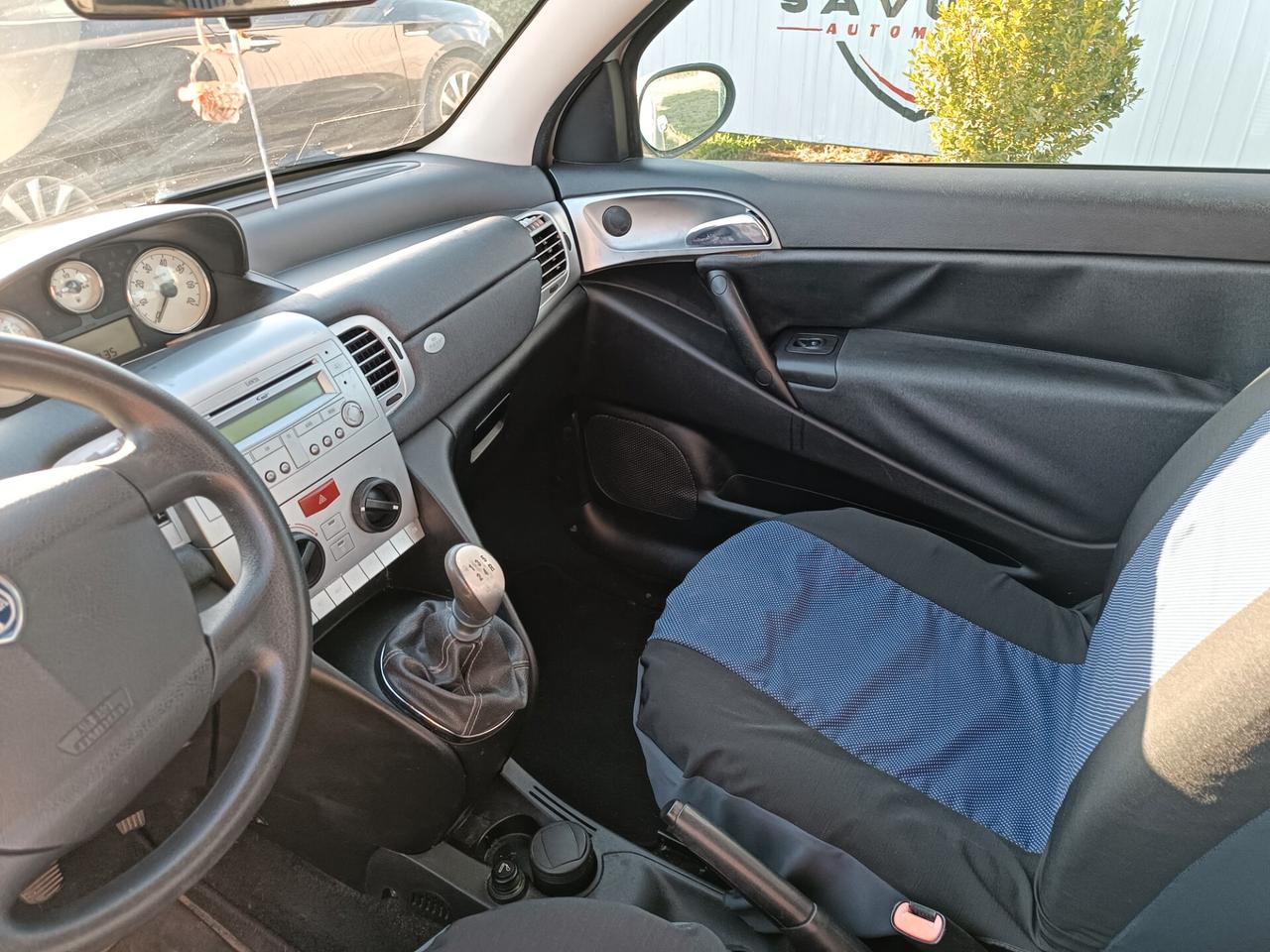 Lancia Ypsilon 1.2 Argento