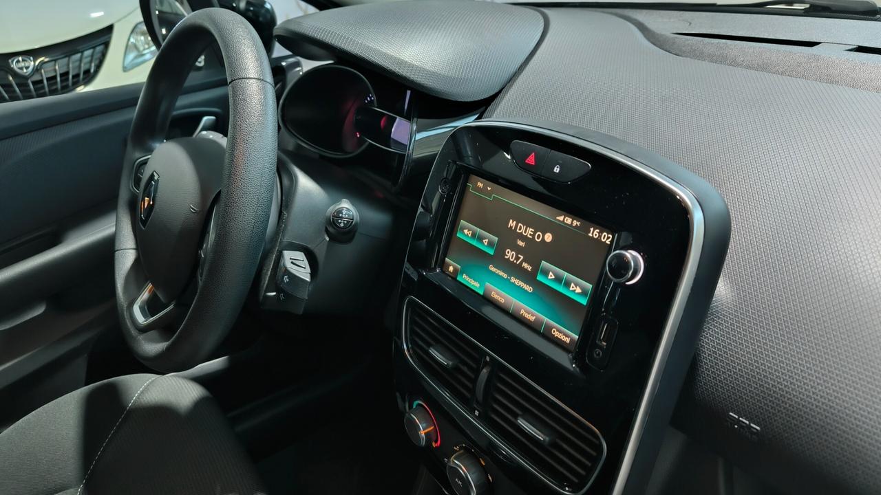 Renault Clio 1.5 dCi 90 cv 5pt business