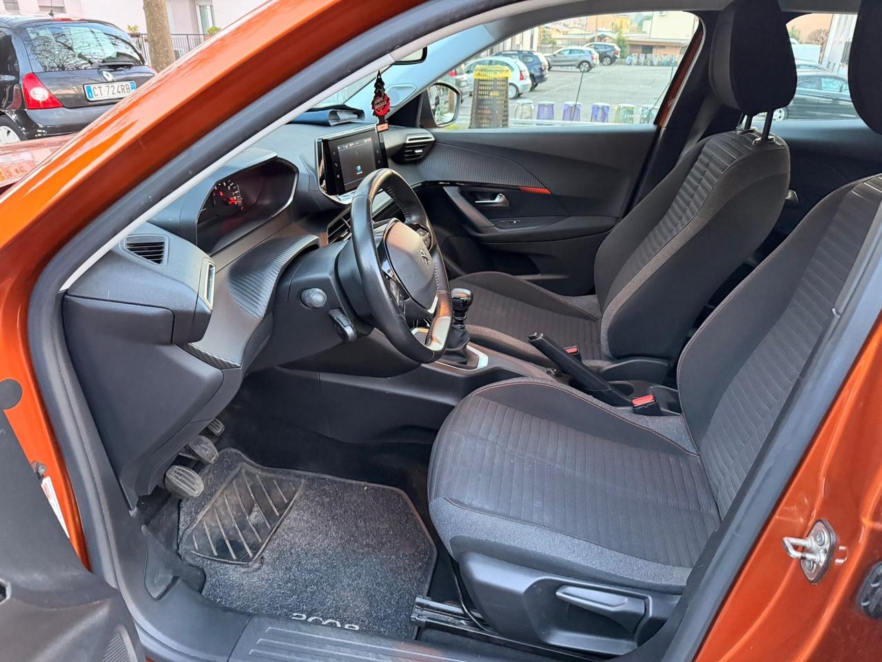 Peugeot 2008 PureTech 130 S&S EAT8 GT Pack