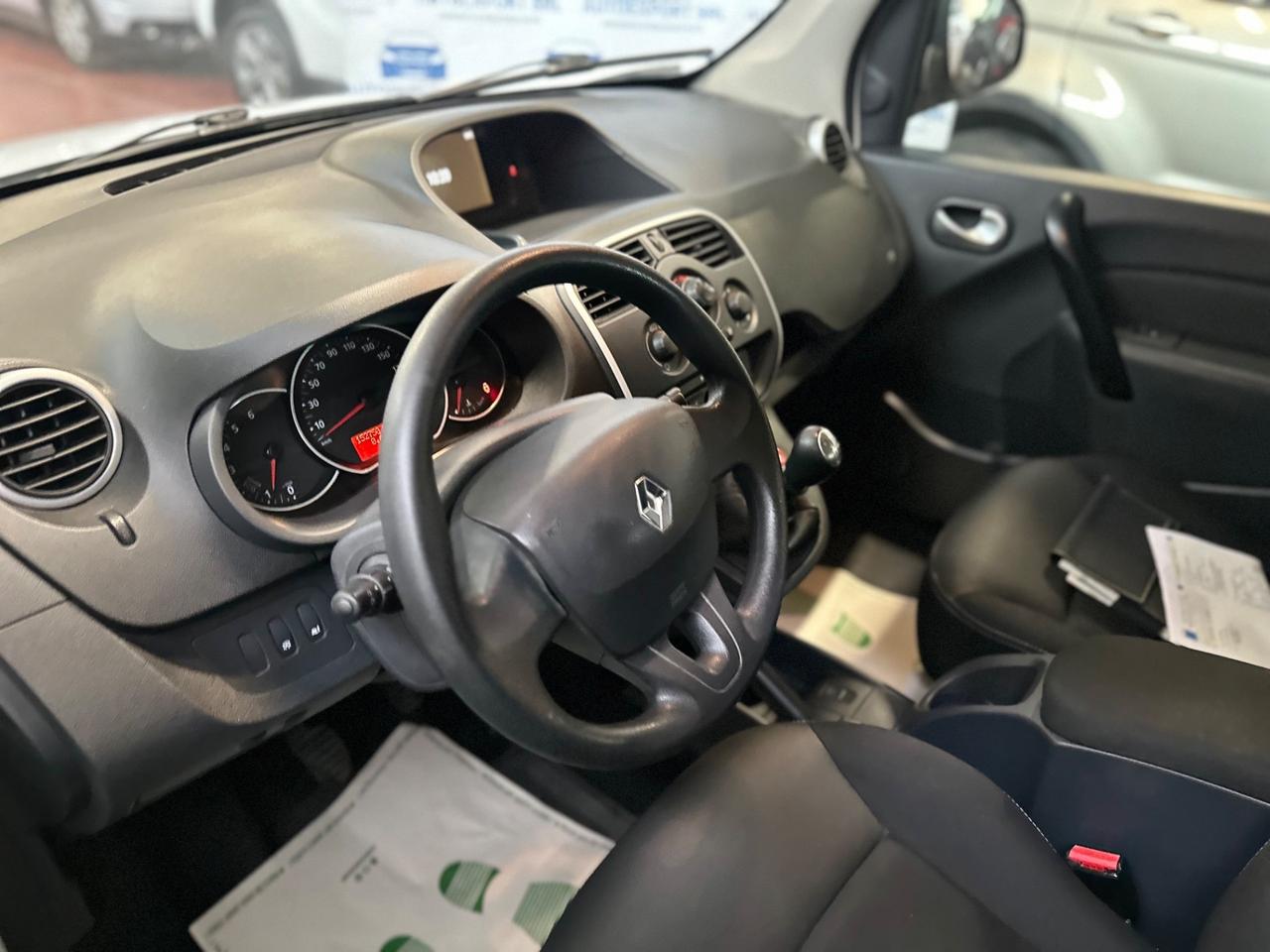 Splendido Kangoo Blue dCi 95 CV 5 posti/2020/autovettura