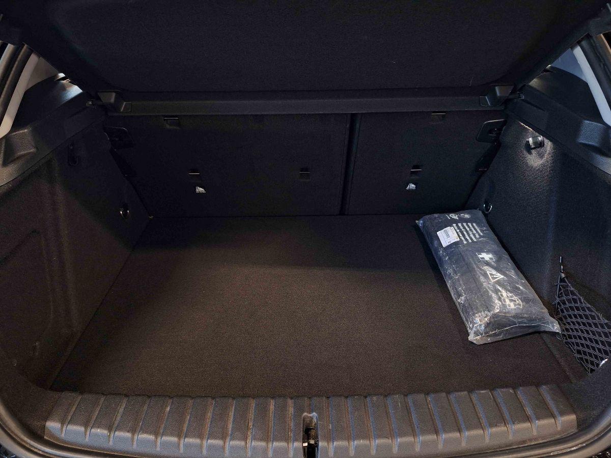 BMW 116d 5p. Business Advantage - APPLE - TAGLIANDI BMW - GAR.24 MESI