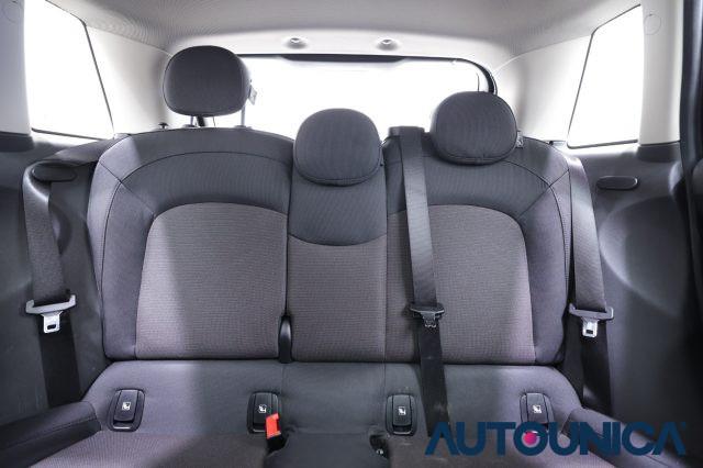 MINI Cooper 1.5 COOPER CAMDEN 5PORTE AUTOMATICA TETTO PANORAMA