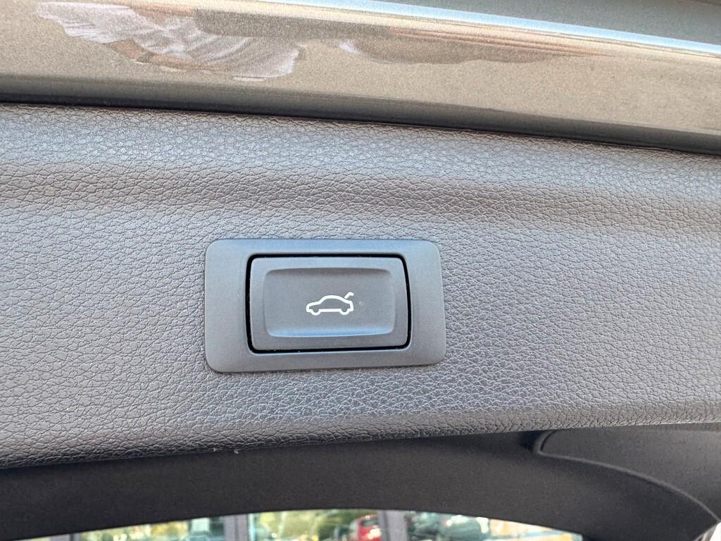 Audi Q3 35 TDI S tronic Business