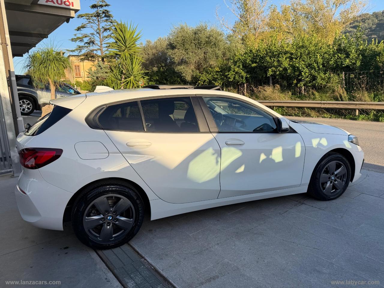 BMW 116d 5p. Advantage