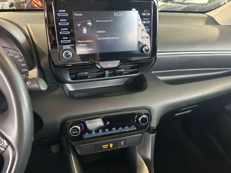 Toyota Yaris Hybrid Active MY22
