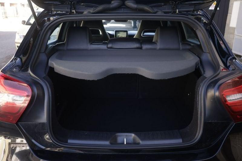 Mercedes-Benz Classe A Mercedes-Benz Classe A 180 d Automatic Business 80KW ANNO 2017