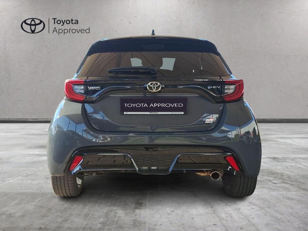 Toyota Yaris 1.5h 130 GR Sport
