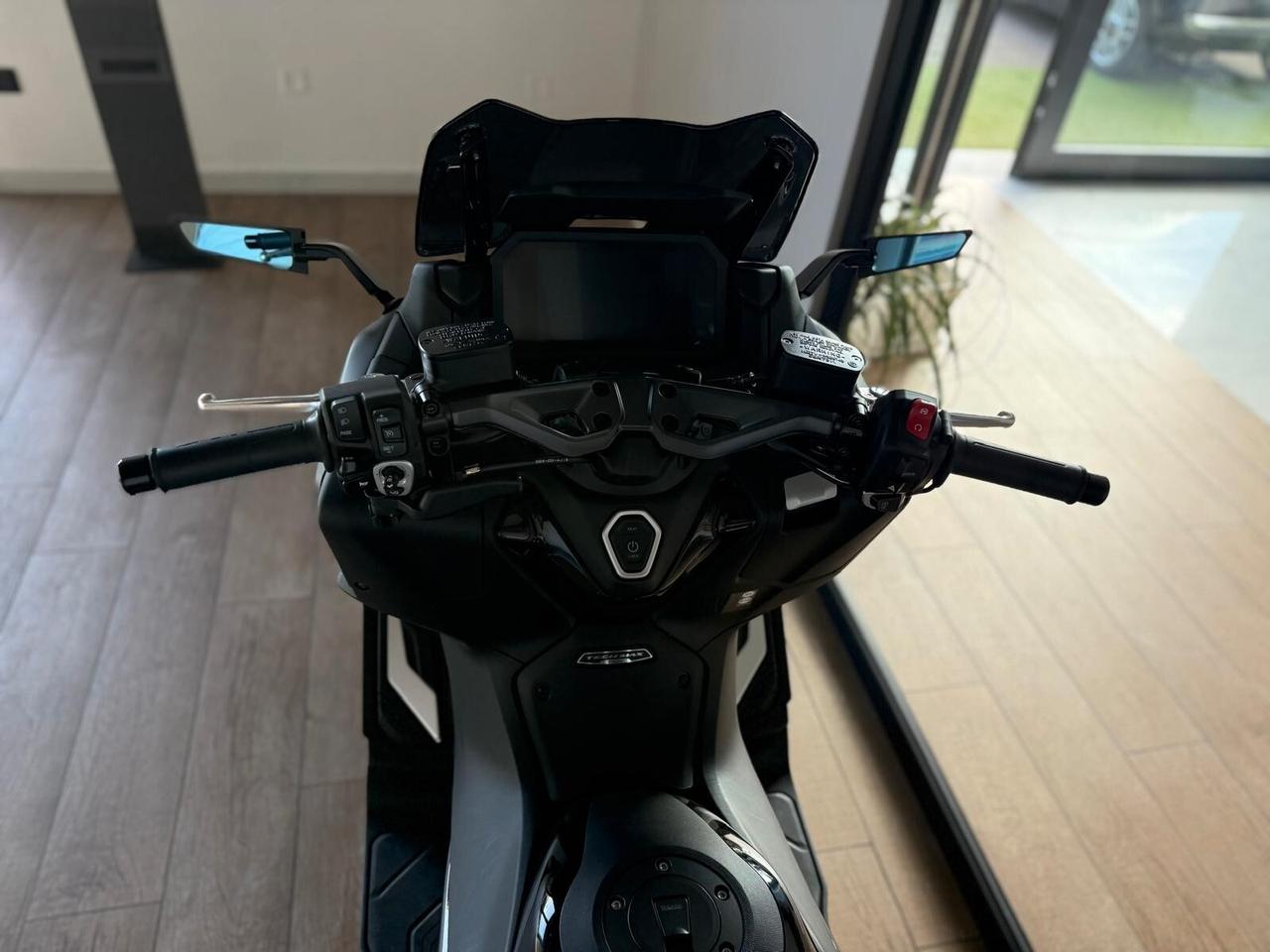 Yamaha TMAX 560 TECH MAX