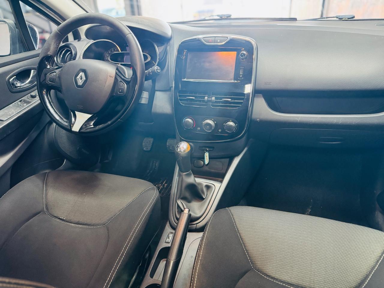 Renault Clio 1.2 75CV 5 porte Live*NEOPATENTATI*