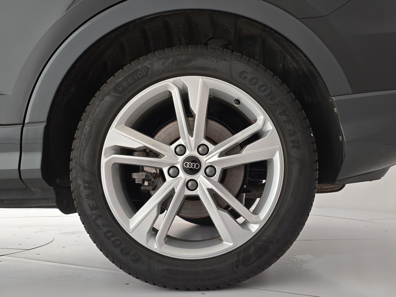 Audi Q3 sportback 40 2.0 tdi s line edition quattro 193cv s-tronic