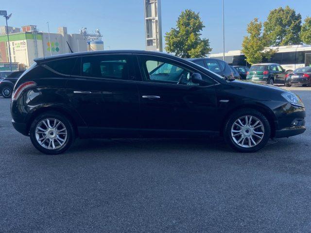 LANCIA Delta 1.6 MJT DPF 105 CV Gold