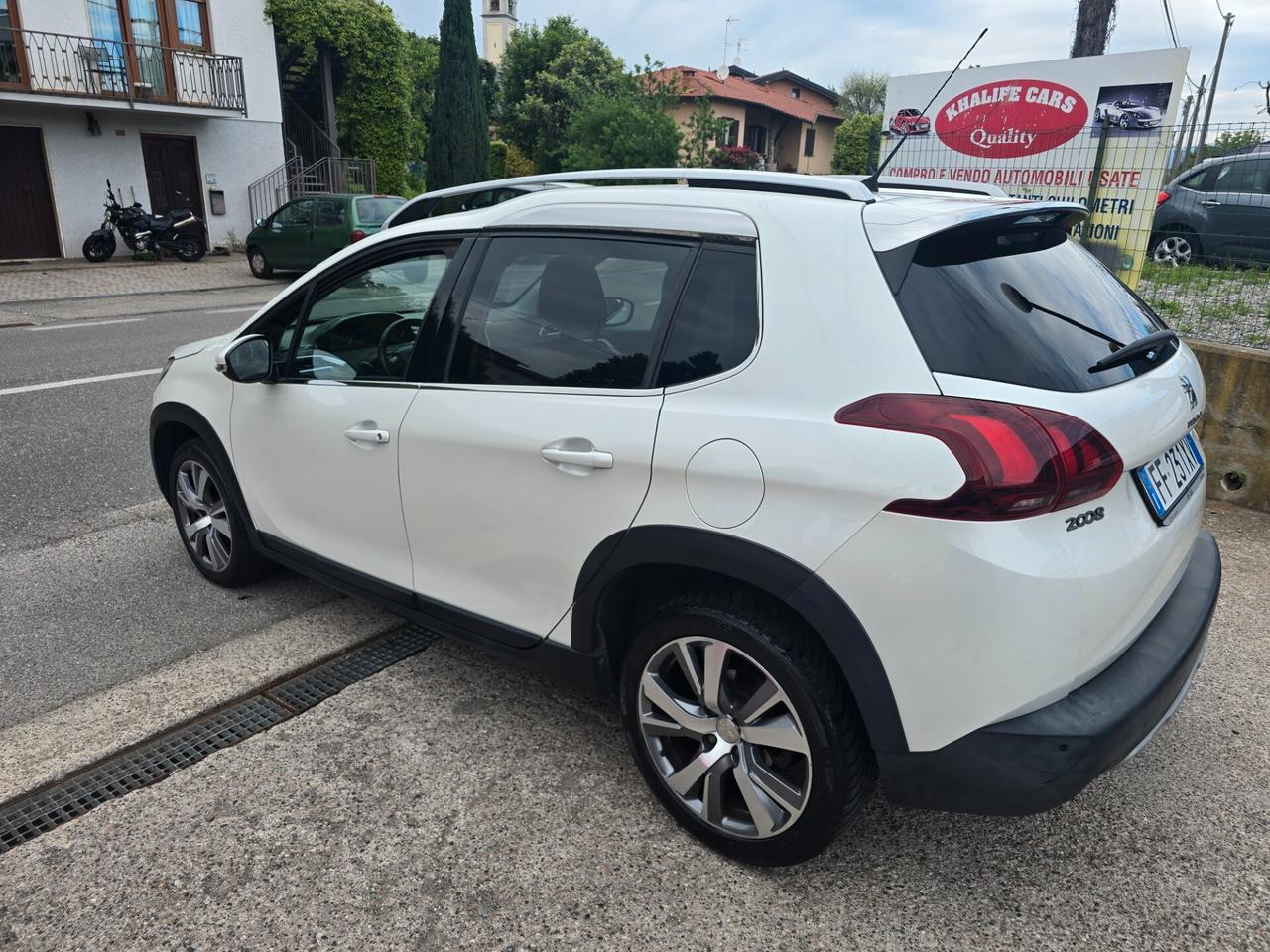 Peugeot 2008 PureTech Turbo 110 S&S Allure