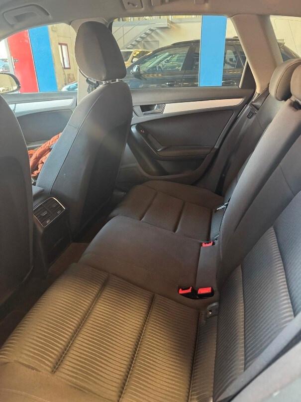 AUDI A4 4ª serie A4 Avant 2.0 TDI 190 CV clean...