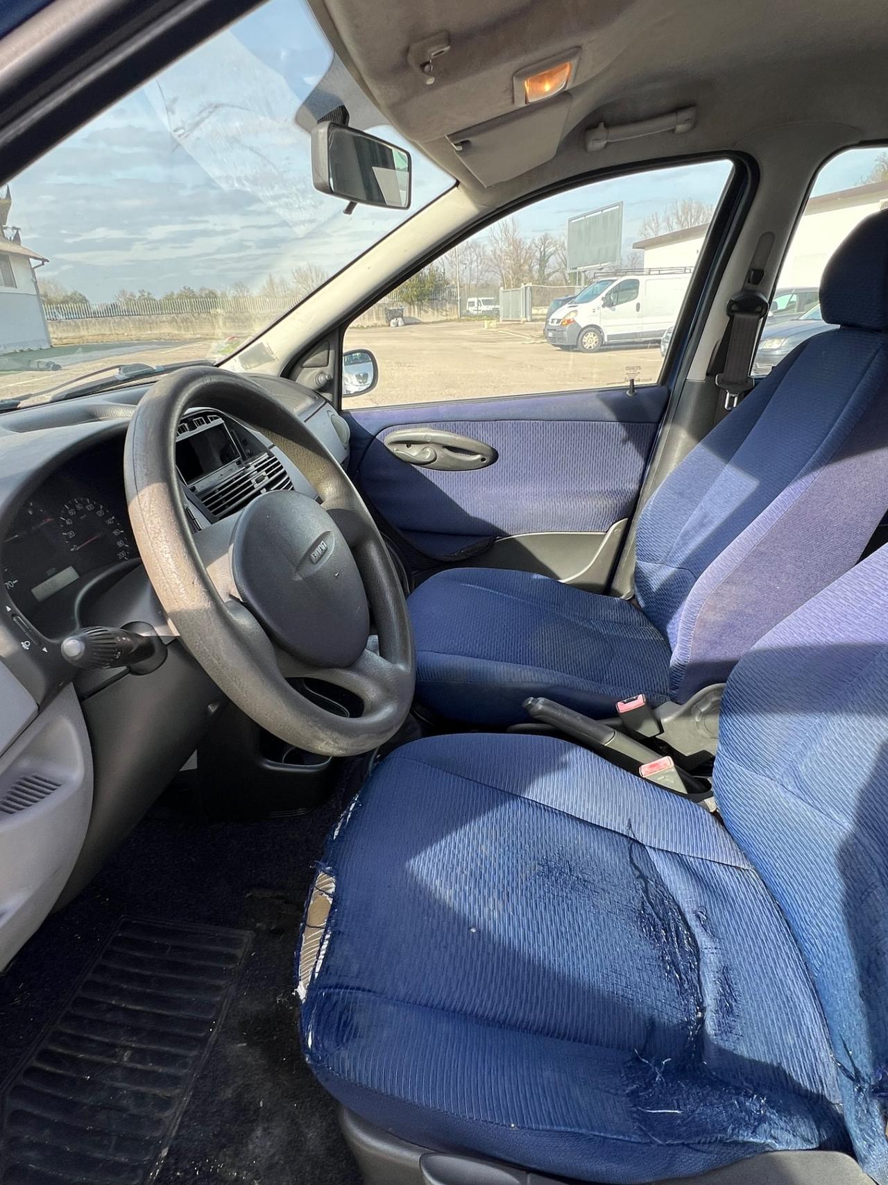 Fiat Punto 1.2i cat 5 porte Feel