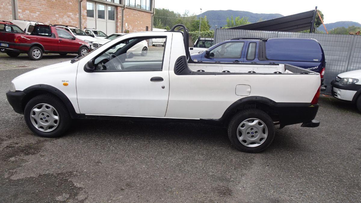 FIAT - Strada 1.9 D PICK-UP FIORINO