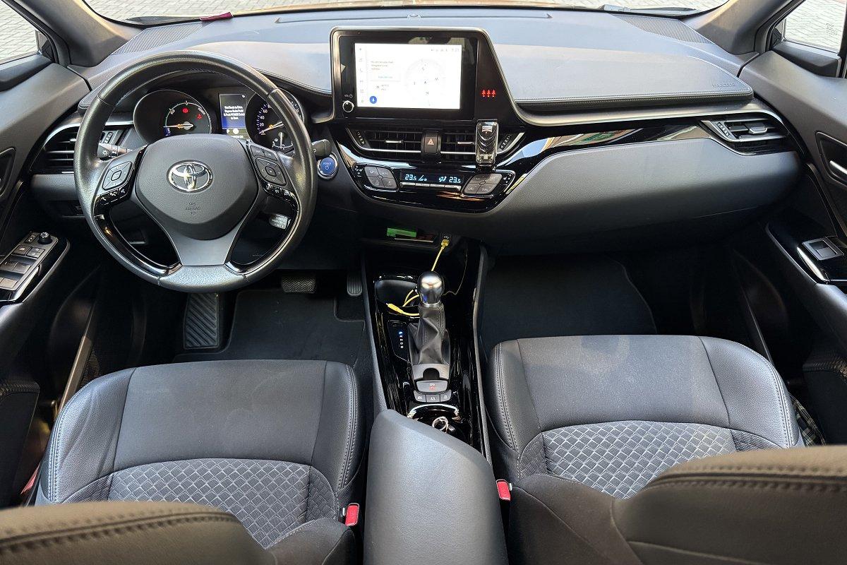 TOYOTA C-HR 1.8 Hybrid E-CVT Trend